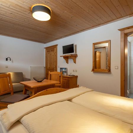 Hotel Mörtbauerhof&Haus Frühauf Seeboden am Millstätter See Exterior foto